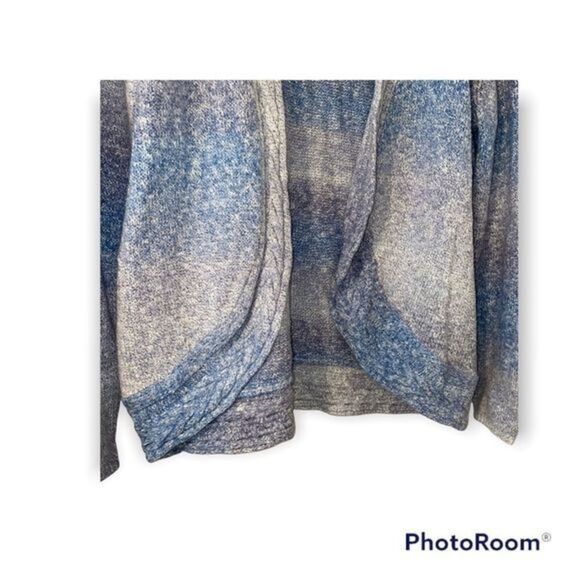 Chico’s cable knit trim multi blue color ombré open knit cardigan sweater - Picture 3 of 10